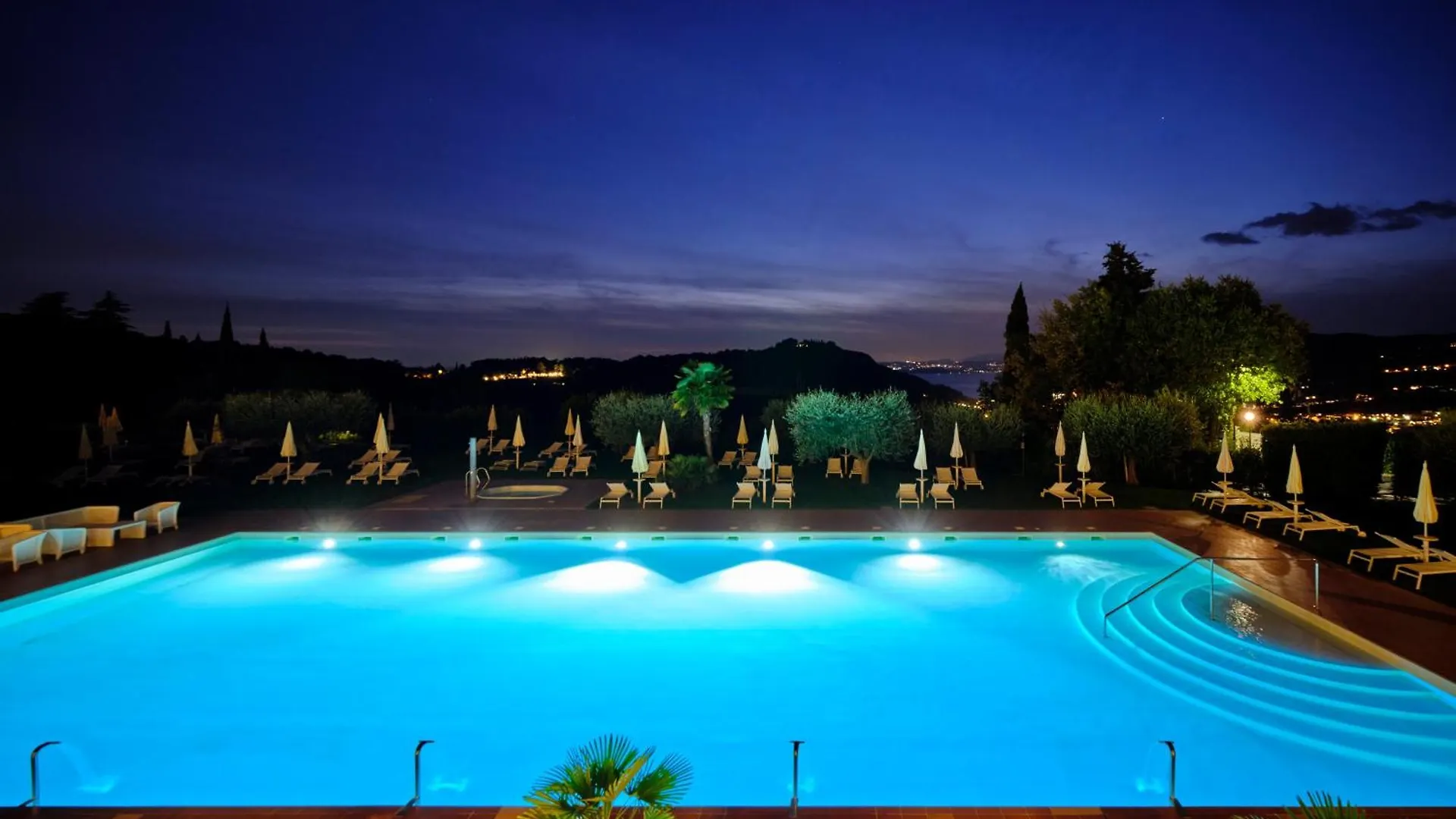 Hotel Boffenigo - The Golden Hour Costermano 4*,  Italy