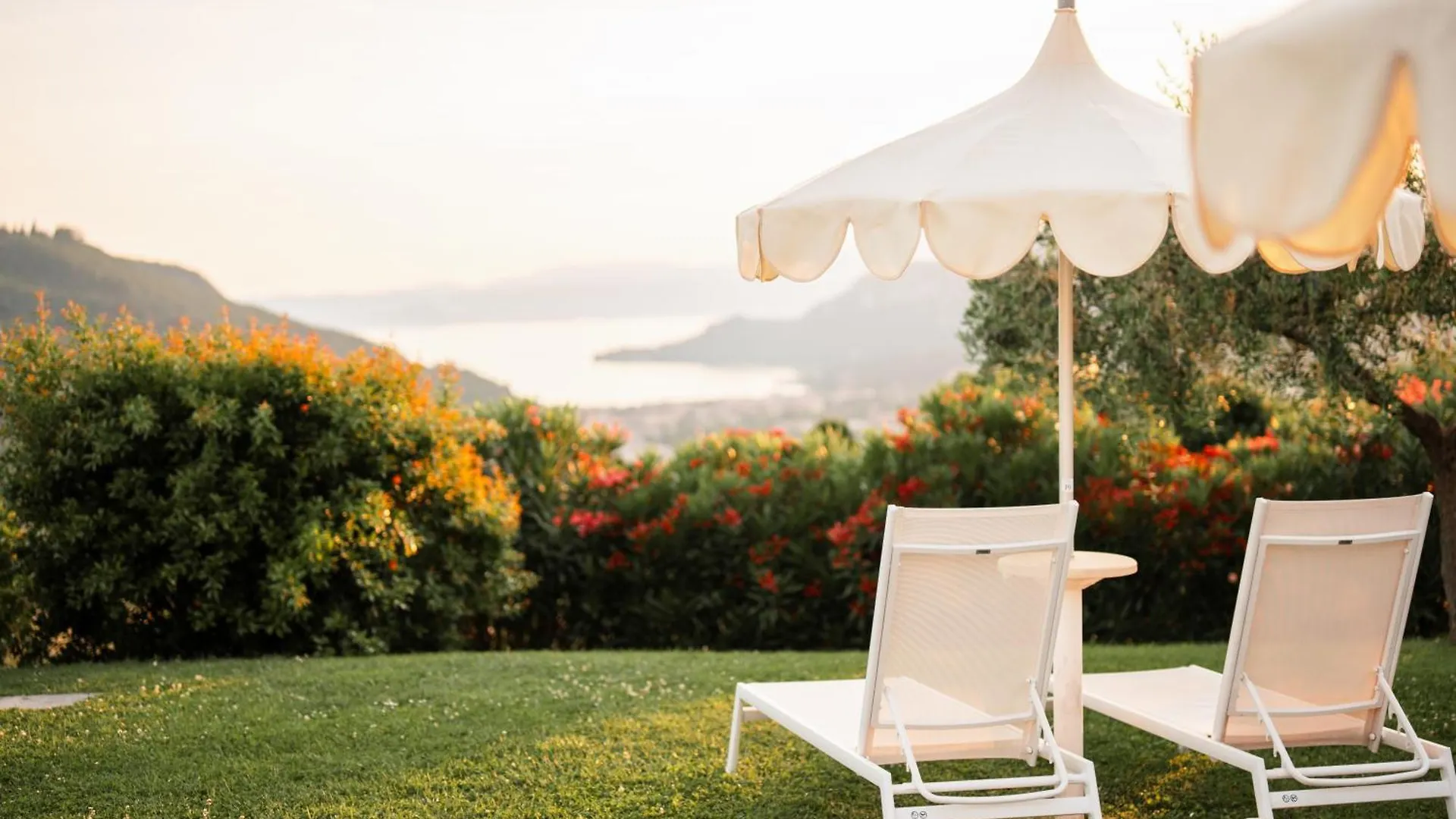 Hotel Boffenigo - The Golden Hour Costermano Italy