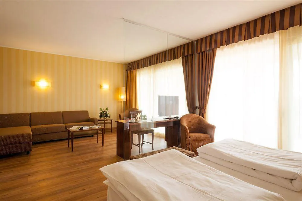 Hotel Boffenigo - The Golden Hour Costermano Italy