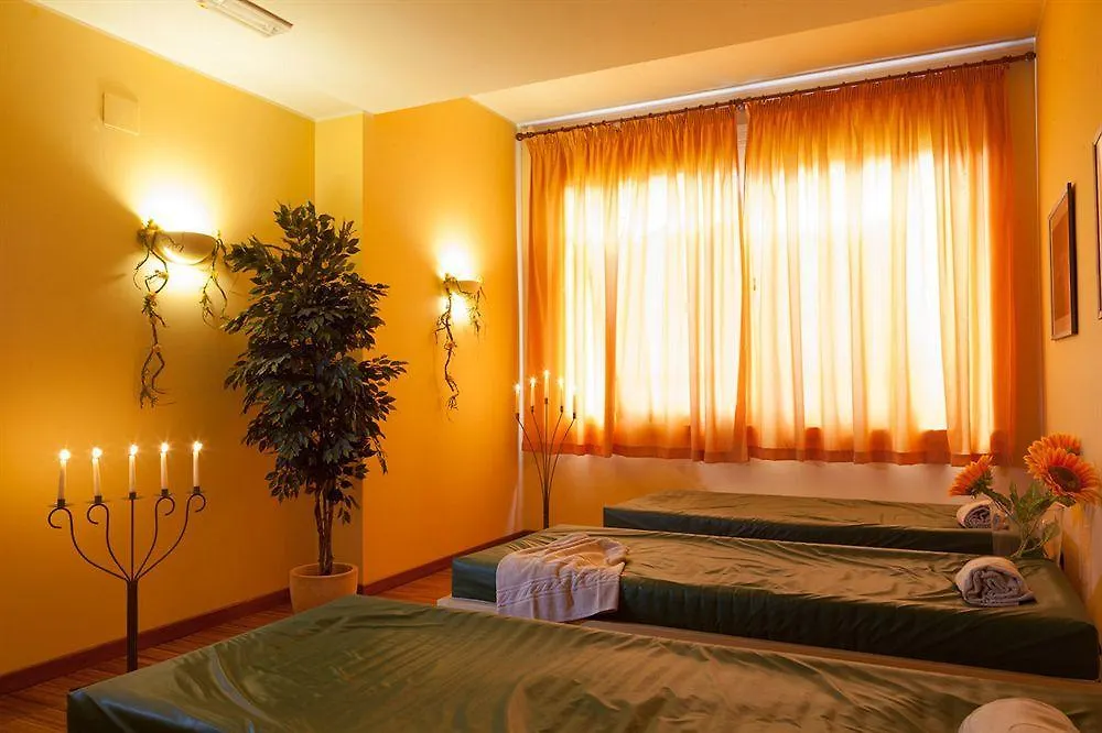 Hotel Boffenigo - The Golden Hour Costermano 4*,  Italy