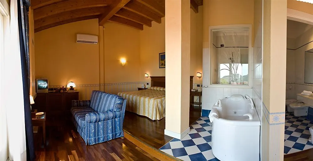 Hotel Boffenigo - The Golden Hour Costermano 4*,  Italy