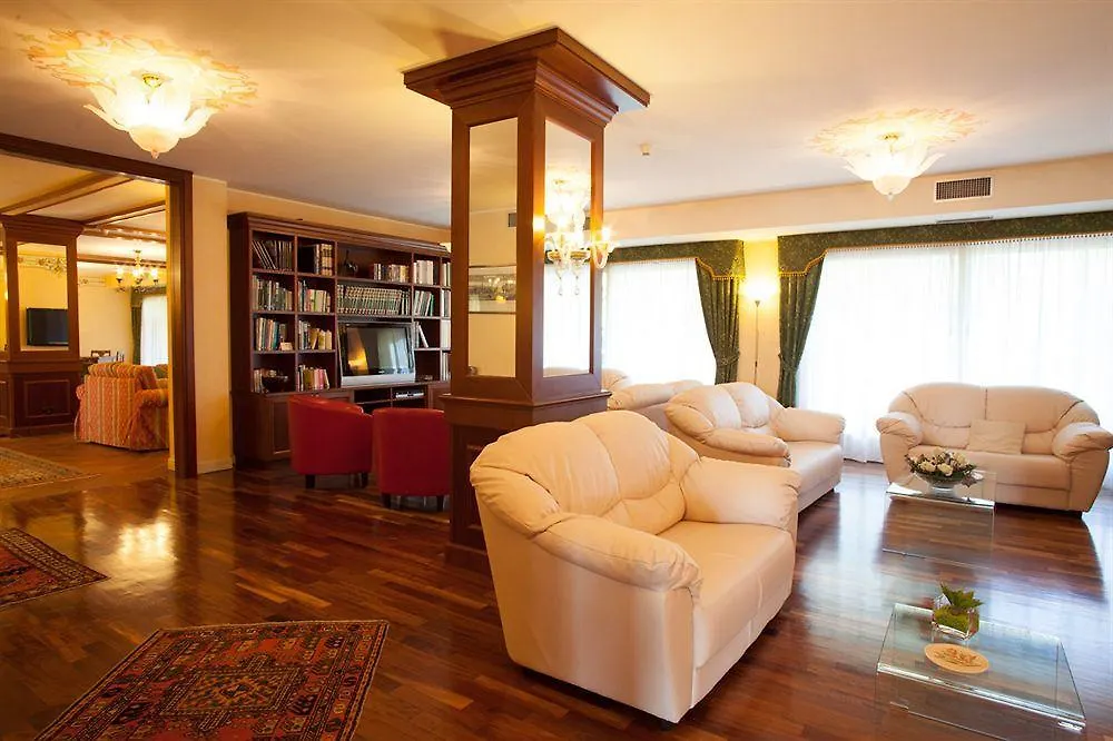 Hotel Boffenigo - The Golden Hour Costermano